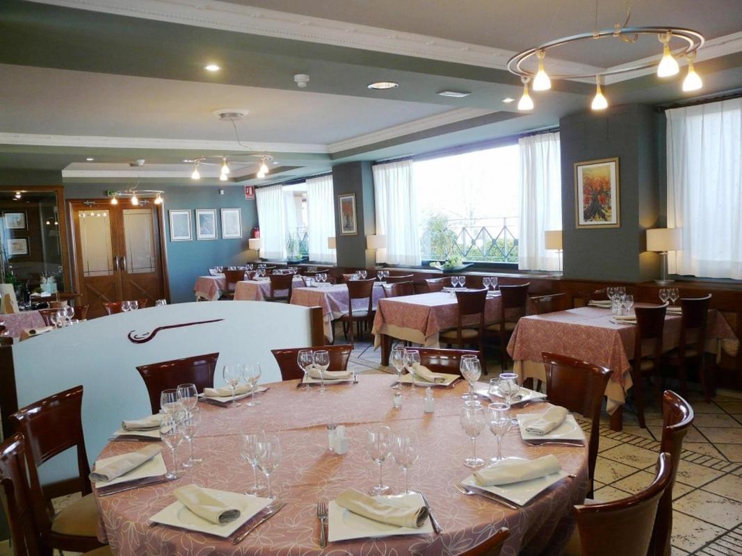 Hotel Restaurante El Tollo Утьєль Екстер'єр фото
